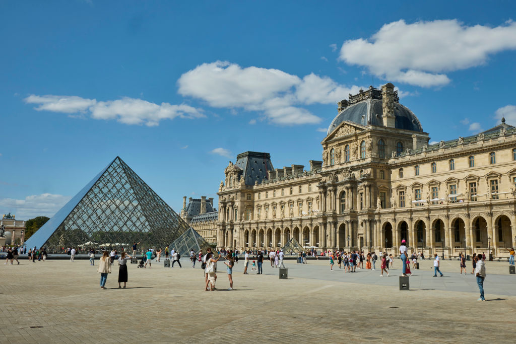 Louvre to Return 258 Works to Fondation des Artistes