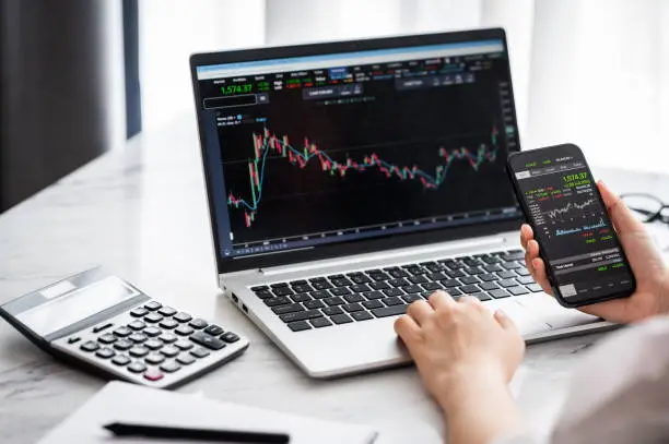 Shiba Inu Price Prediction: Short-Term Hopes vs Long-Term Hurdles 