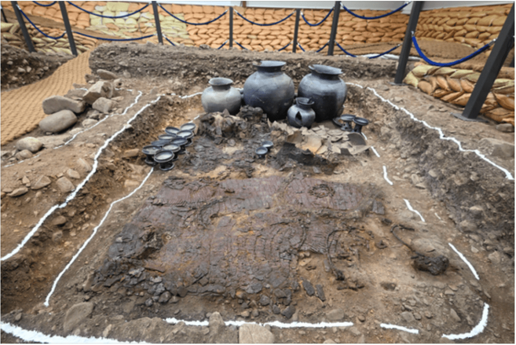 Armor, Jewelry, and Evidence of Human Sacrifice Found in Korean Tomb