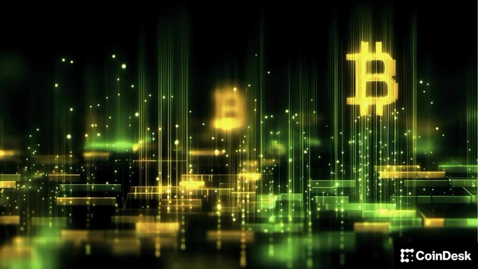 2.6% Gain as $319M in Shorts Liquidated; Trump–Xi Meeting Ahead