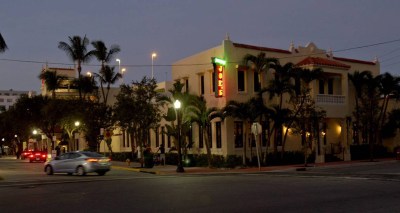 Joe's Stone Crab in South Beach was just named one of the most iconic restaurants in Florida. (Patrick Farrell/Miami Herald/Tribune News Service via Getty Images)