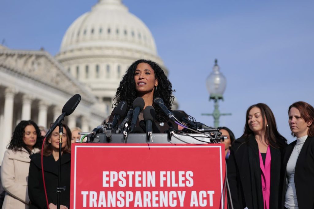 Newly Document Shows Jeffrey Epstein Donated $5,000 to the Met